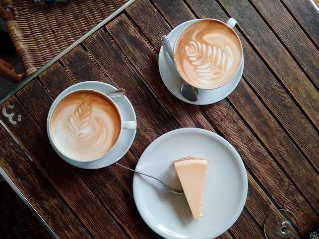 ungebackener-kuchen-zu-kaffee-und-tee-cc0-pixabay-stephaniealbert-180519_download Ungebackener Kuchen zu Kaffee und Tee