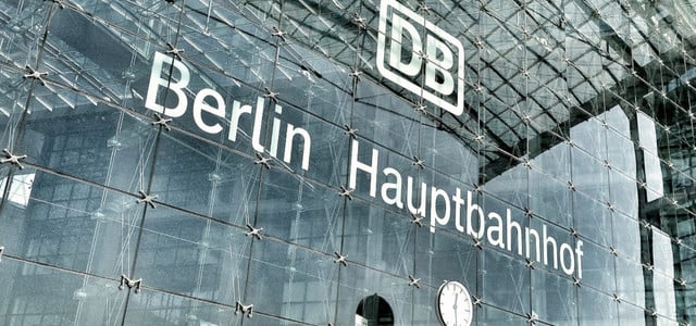 Berliner Hauptbahnhof von außen