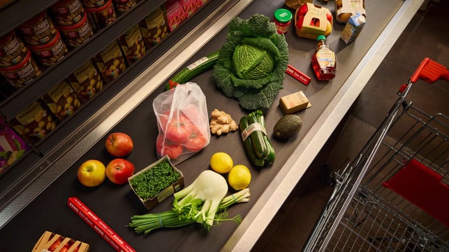 REWE_SA_Bild1 Vielseitige Ernährung mit REWEs pflanzlichen Produkten