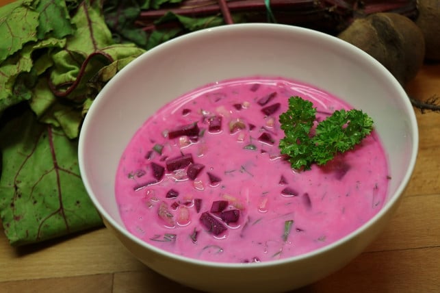 kalte-rote-beete-suppe-ist-perfekt-fuer-heisse-somme-utopia-kathrin-inerle-170808_download Kalte Rote-Bete-Suppe ist perfekt für heiße Sommertage.