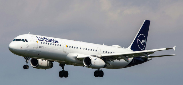 Lufthansa Fliegen