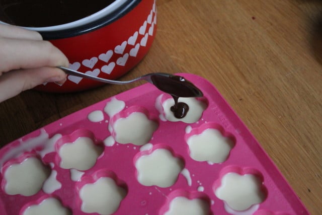 valentinstag-schokopralinen_u_170208-kbliem_640x427-09 Schokopralinen zum Valentinstag