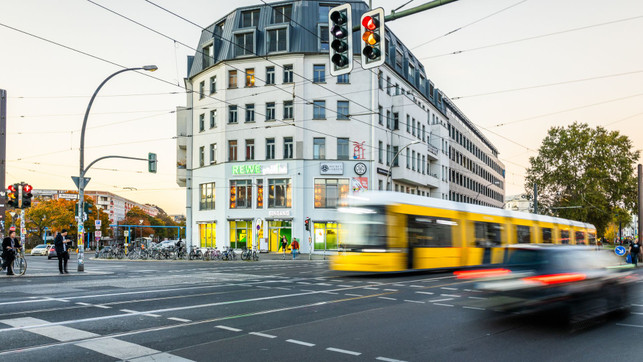 REWE_SA_Proteine_Bild2 Der erste REWE voll pflanzlich ermöglicht eine pflanzenbasierte Ernährung