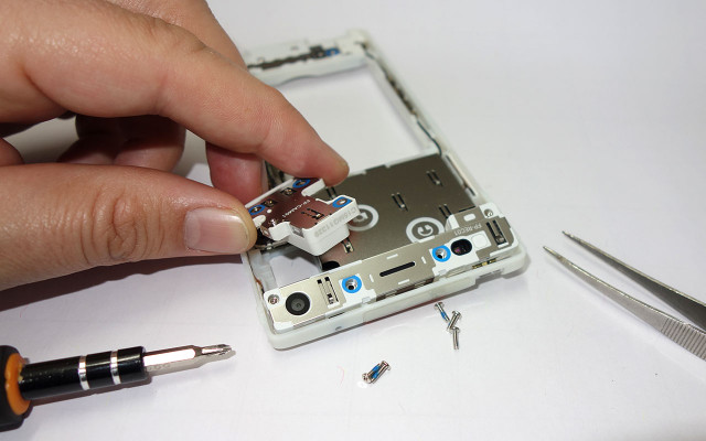 Fairphone 2: herausnehmbare Module