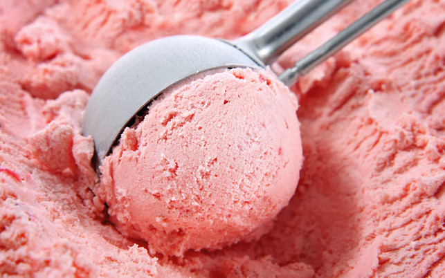 Eiskugel-Demter-Rachelli-Bio-Eis-1280x800px bio Eis : Gildo Rachelli - nachhaltiges Eis aus besten Demeter- und Bio-Zutaten