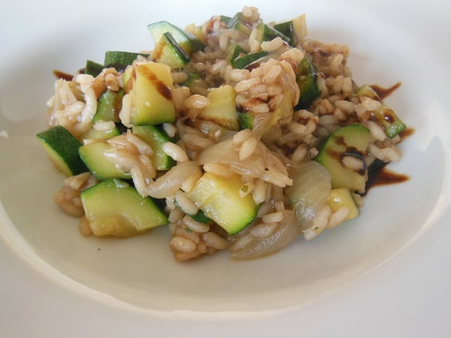 sekt-und-weinreste-kannst-du-zu-risotto-verkochen-cc0-pixabay-gutundtasty-201111_download Sekt- und Weinreste kannst du zu Risotto verkochen.