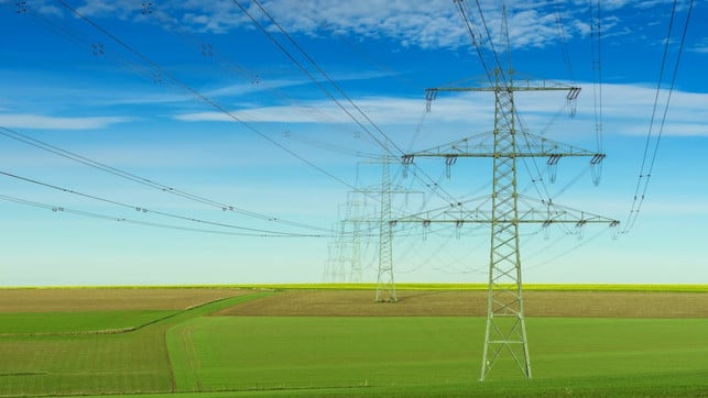 Stromleitungen: Wie sicher ist die Stromversorgung in Deutschland? Stromleitungen: Wie sicher ist die Stromversorgung in Deutschland?