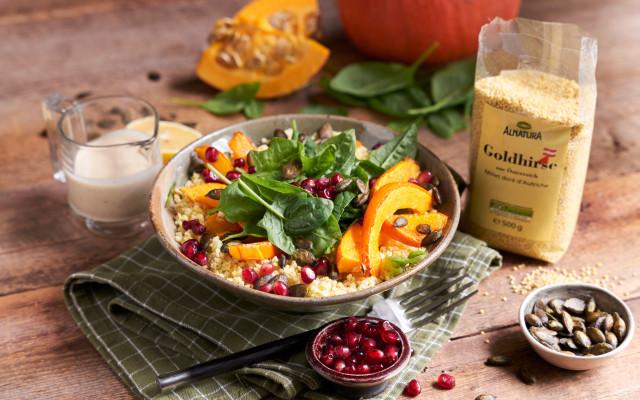 Alnatura Rezept - Goldhirse-Kürbis-Bowl Alnatura Rezept - Goldhirse-Kürbis-Bowl