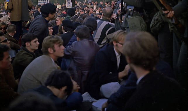 sit-ins-oder-sitzstreiks-sind-eine-form-des-zivile-cc0-pixabay-fotoshoptofs-240416_download Sit-ins oder Sitzstreiks sind eine Form des zivilen Widerstands.