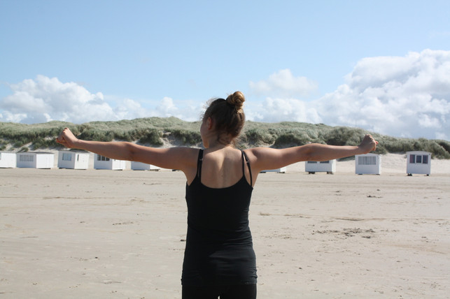 diese-uebung-eignet-sich-besonders-gut-als-abschlus-anna-rau-190813_download Diese Übung eignet sich besonders gut als Abschluss deines Armtrainings.