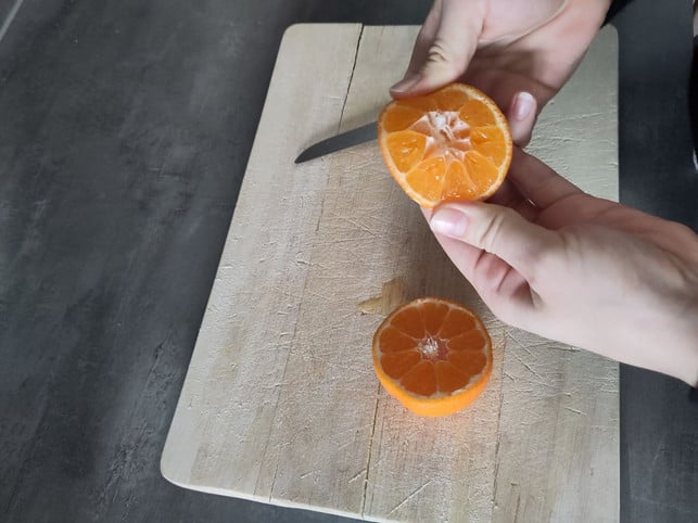 so-gut-wie-fertig-druecke-die-spaltenhaelften-herau-denise-schmucker-utopia-241219_download So gut wie fertig: Drücke die Spaltenhälften heraus.