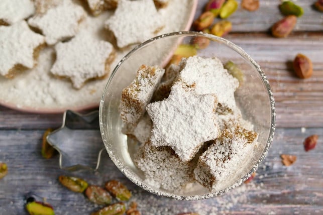 zu-weihnachten-kann-es-durch-den-verzehr-vieler-ca-cc0-pixabay-misssuki-231029_download Zu Weihnachten kann es durch den Verzehr vieler Cassia-zimthaltiger Speisen dazu kommen, dass du zu viel Cumarin zu dir nimmst.