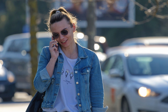 haeufiges-telefonieren-kann-pickel-im-ohr-verursach-cc0-pixabay-surprising_snapshots-240229_download Häufiges Telefonieren kann Pickel im Ohr verursachen.