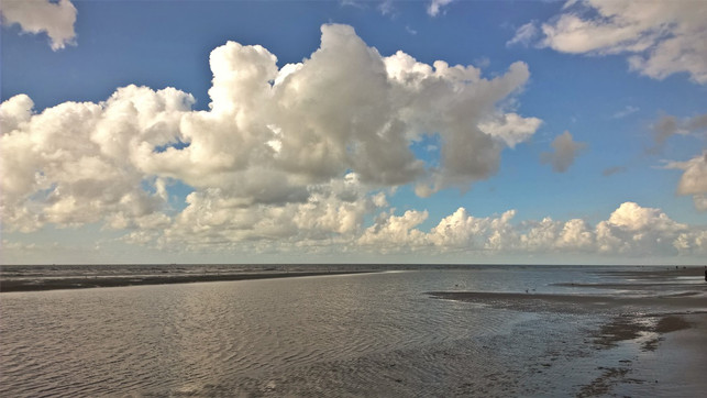 die-insel-juist-hat-einen-17-kilometer-langen-stra-sven-christian-schulz-utopia-180613_download Die Insel Juist hat einen 17 Kilometer langen Strand.