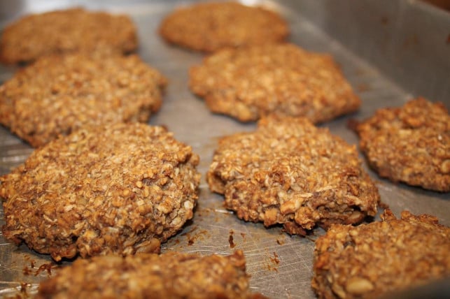 rezept-fuer-gesunde-kernige-haferkekse-pascal-thiele-utopia-181130_download Rezept für gesunde, kernige Haferkekse.