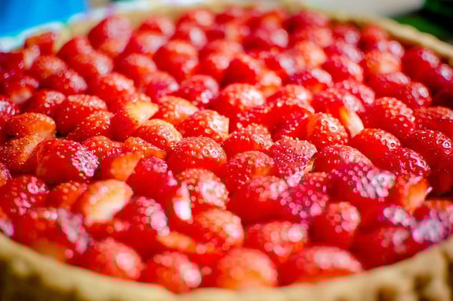 sommerkuchen-schmecken-erfrischend-wenn-du-sie-mi-cc0-pixabay-theujulala-200521_download Sommerkuchen schmecken erfrischend, wenn du sie mit saisonalen Früchten belegst.