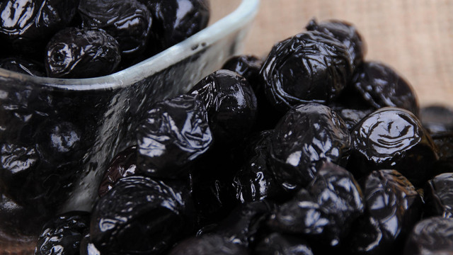 olives-6723414 Schwarze Oliven