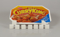 So viel Zucker steckt in Currywurst So viele Würfel stecken in dieser Currywurst-Portion