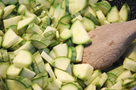 zucchini-ist-das-basisgemuese-fuer-die-zucchinipfann-cc0-pixabay-marisa_sias-200505_download Zucchini ist das Basisgemüse für die Zucchinipfanne.