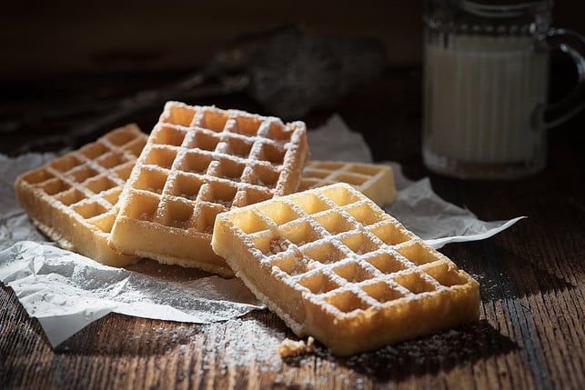 waffeln-sind-ein-comfort-food-das-dich-gleich-gut-cc0-pixabay-pezibear-221018_download Waffeln sind ein Comfort Food, das dich gleich gut gelaunt in den Tag starten lässt.