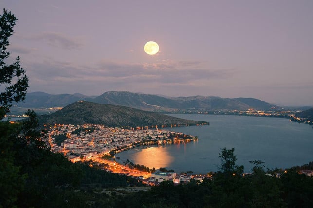 am-abend-beginnt-das-oeffentliche-leben-in-suedeurop-cc0-pixabay-john_nature_photos-220712_download Am Abend beginnt das öffentliche Leben in südeuropäischen Ländern oft erst richtig.