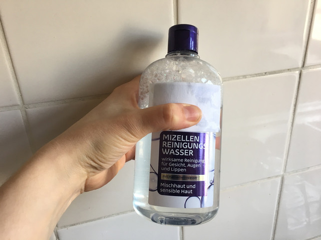 ist-der-hype-um-mizellen-wasser-wirklich-gerechtfe-ccoutopiadeleahermann-180421_download Ist der Hype um Mizellen-Wasser wirklich gerechtfertigt?