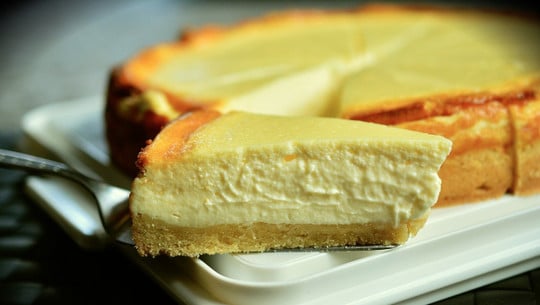 kaesekuchen-einfrieren-cc0-pixabay-congerdesign-200727 käsekuchen einfrieren