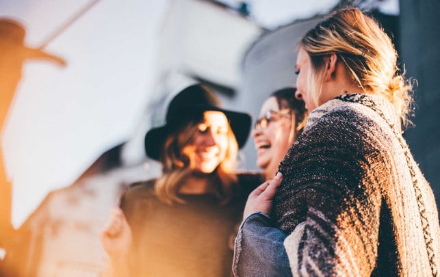 „Lebenszeit gestohlen“: Paartherapeutin erklärt Beziehungstrend Quiet Dumping Quiet dumping freunde beziehung