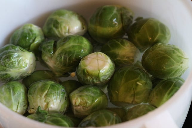 willst-du-rosenkohl-im-gefrierfach-lagern-musst-d-cc0-pixabay-homemaker-221021_download Willst du Rosenkohl im Gefrierfach lagern, solltest du ihn zunächst blanchieren.