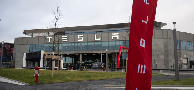 Votum über Tesla in Grünheide: "Der Ort ist komplett zerrissen"