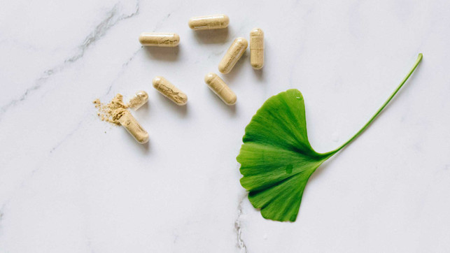 pexels-nataliya-vaitkevich-7615616_1920x1080 vegane Medikamente Alternativen Filteroption allergien