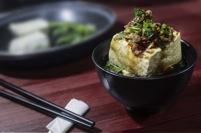 ein-hoher-eiweissgehalt-und-wertvolle-vitamine-und-cc0-pixabay-gentinabdanurendra-201021_download Ein hoher Eiweißgehalt und wertvolle Vitamine und Mineralstoffe machen Tofu gesund.