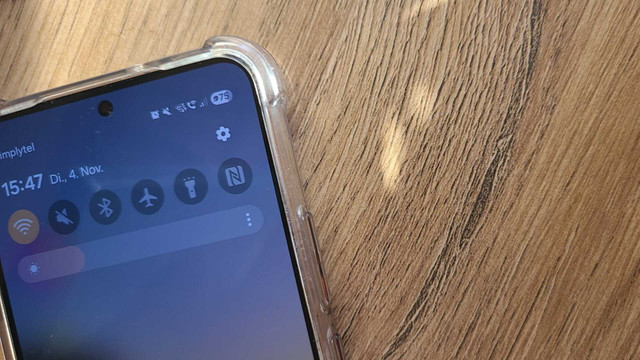 n-symbol-bei-android-utopia-251210 N-Symbol bei Android