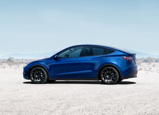 tesla-model-y Tesla Model Y