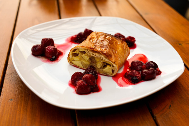 ob-herzhaft-oder-suess-du-kannst-den-strudelteig-na-cc0--pixabay--omisido-250720_download Ob herzhaft oder süß: Du kannst den Strudelteig nach Belieben füllen.