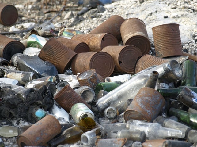 die-zersetzungsdauer-fuer-abfall-kann-sich-je-nach-cc0-pixabay-grafic-vision-201221_download Die Zersetzungsdauer für Abfall kann sich je nach Zusammensetzung und Witterung unterscheiden.