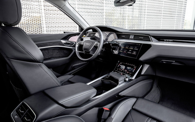 Audi-e-tron-6-z-20190305-1280x800 Audi e-tron