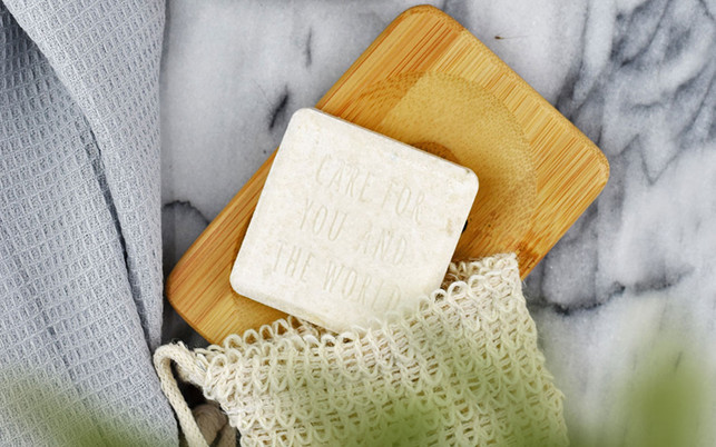 SANTE_Glanz_SolidShampoo_Aufbewahrung_1280x800px LOGONA SANTE Festes Shampoo