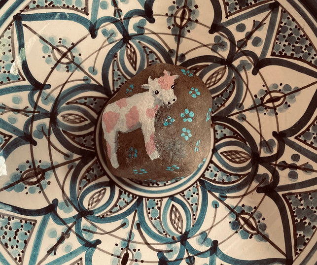 bunte-steine-machen-sich-gut-als-geschenk-nele-finke-utopia-210805_download Bunte Steine machen sich gut als Geschenk.