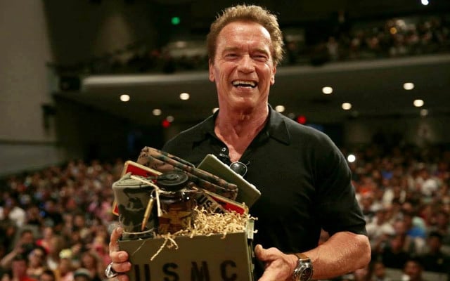 Arnold Schwarzenegger Arnold Schwarzenegger