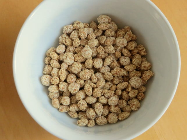 fregola-sarda-ist-eine-kugelfoermige-pastasorte-von-utopia-leonie-barghorn-210220_download Fregola Sarda ist eine kugelförmige Pastasorte von der Insel Sardinien.