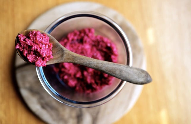 die-reste-von-der-herstellung-des-rote-bete-safts-cc0-pixabay-congerdesign-240918_download Die Reste von der Herstellung des Rote-Bete-Safts kannst du weiterverwerten.