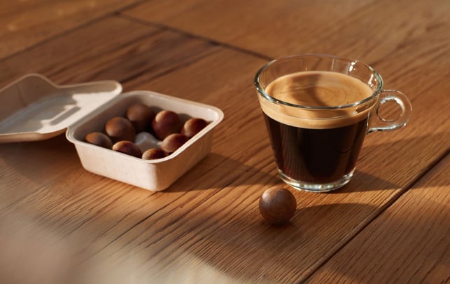 coffeeb-cup1-240523-1920x1209 Kaffee-Revolution bei Edeka: CoffeeB, Kapselkaffee ohne Kapsel