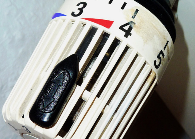 wenn-du-den-kleinen-plastikstift-richtig-einsetzt-httpspixabaycomdephotosthermostat-regeler-w-240116_download Wenn du den kleinen Plastikstift richtig einsetzt, dann kannst du Energie und Ressourcen beim Heizen sparen.