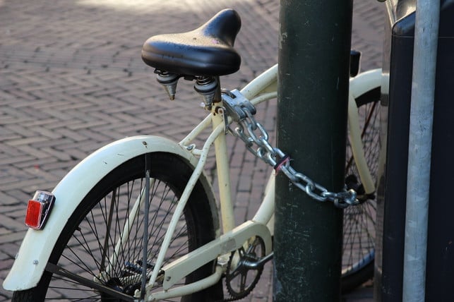 auch-ein-geliehenes-fahrrad-solltest-du-immer-gut-cc0-pixabay-henkschenkels-191130_download Auch ein geliehenes Fahrrad solltest du immer gut sichern.