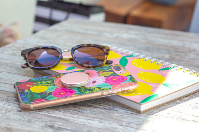 bei-hohen-temperaturen-solltest-du-deine-handyhuell-cc0--pixabay--corriemiracle-250730_download Bei hohen Temperaturen solltest du deine Handyhülle am besten kurzzeitig abnehmen, wenn du sie gerade nicht dringend brauchst.