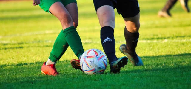 Bei der Fußball-WM der Frauen 2011 in Deutschland mussten sich Spielerinnen einem fragwürdigen Test zur Geschlechtsbestimmung unterziehen.