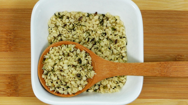 hanfsamen-cc0-pixabay-susanna_sieg-190124 Hanfsamen