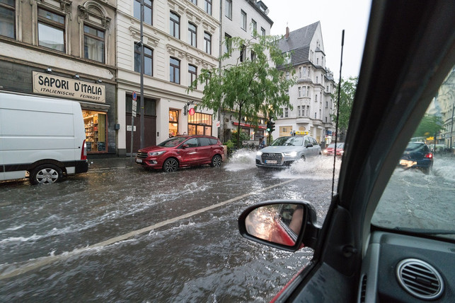 hochwasser-in-der-innenstadt-cc0-pixabay-stefan_bernsmann-230220_download Hochwasser in der Innenstadt