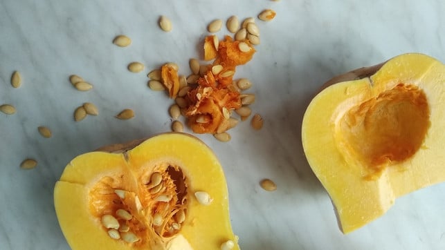 kerne-schale-fruchtfleisch-beim-butternut-kanns-cc0-pixabay-flyingpigcircus-200921_download Kerne, Schale, Fruchtfleisch: Beim Butternut kannst du alle Bestandteile verarbeiten.